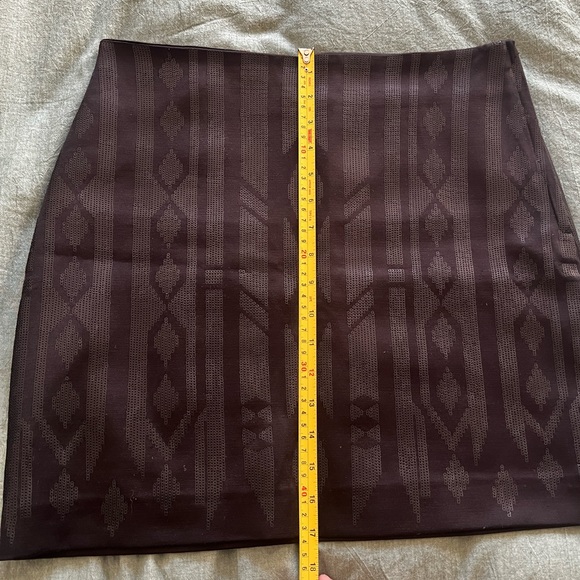 H&M mini skirt with sequins - Picture 7 of 9